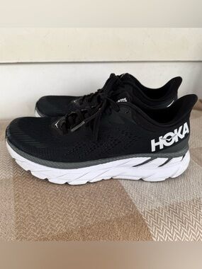 Hoka Black White Clifton 7 Running Shoes 8.5
